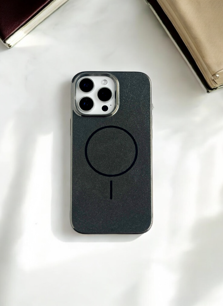 Black Solid Silicone Phone Case | MagSafe Compatible