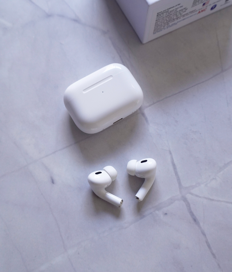 AirPods Pro 2 & Ultra Smartwatch | Buzz Street™ Prime Combo