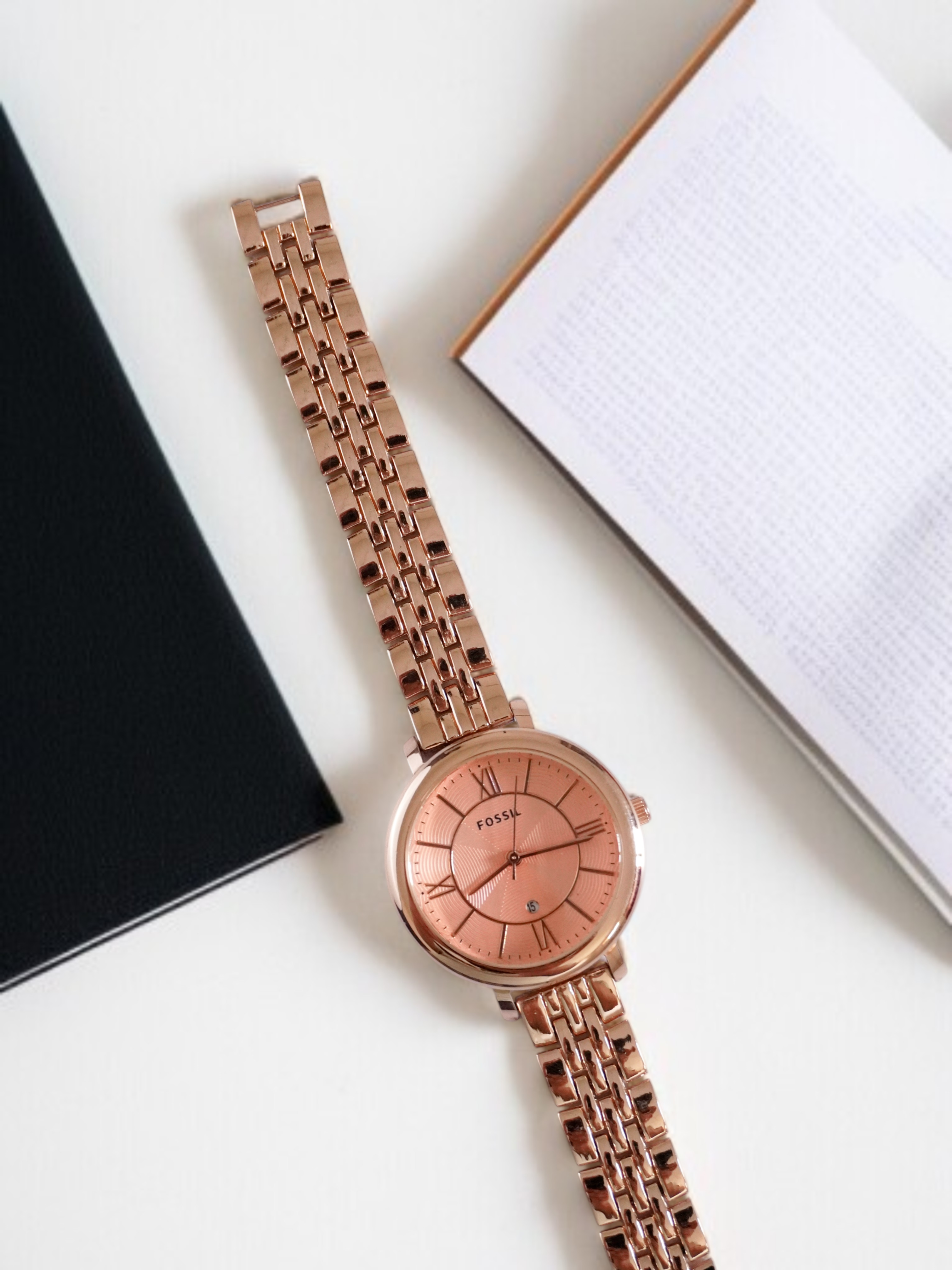 Fossil (FS670) Women’s Rose Gold Analog Watch – 34mm Classic Watch