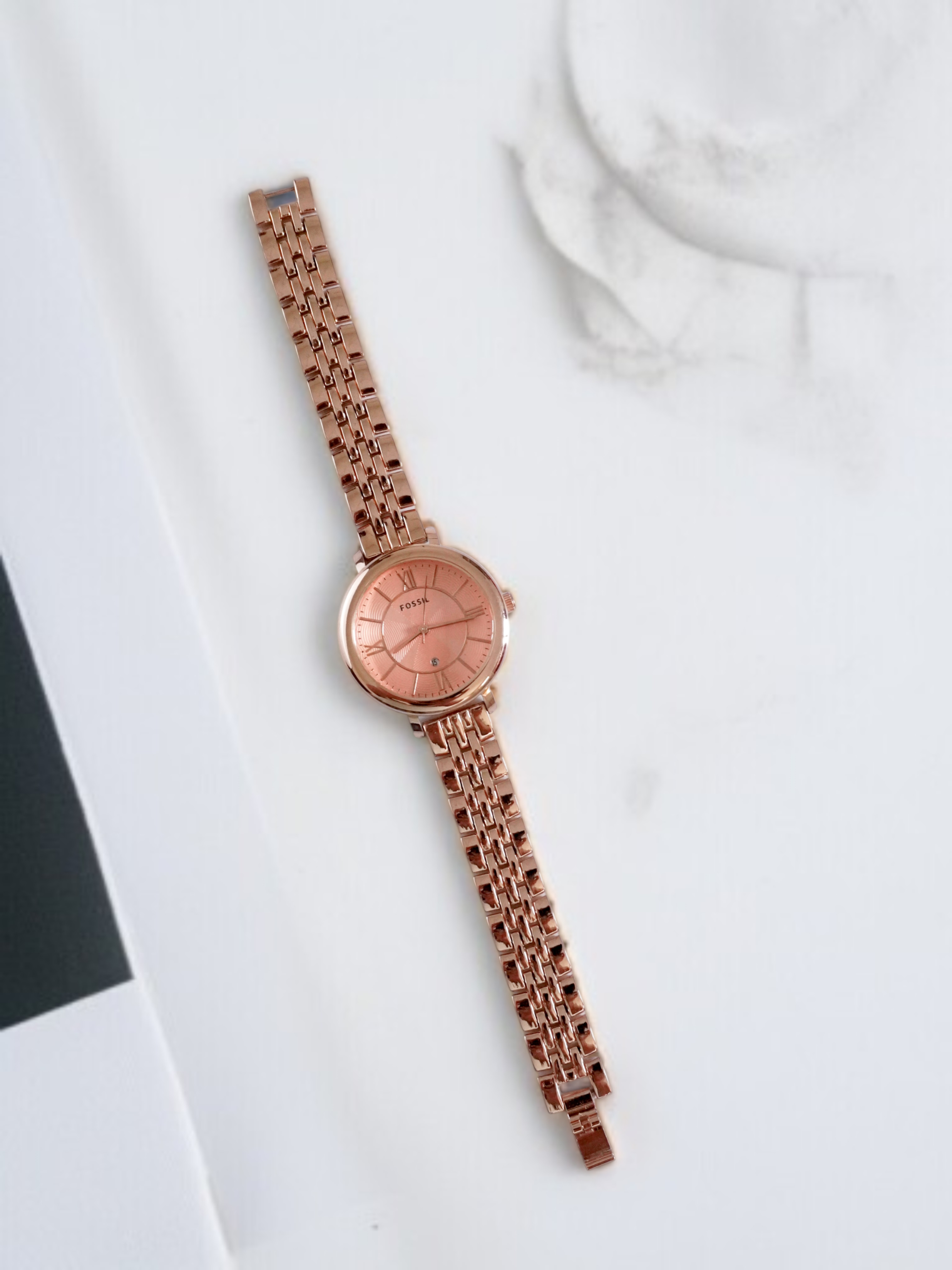 Fossil (FS670) Women’s Rose Gold Analog Watch – 34mm Classic Watch