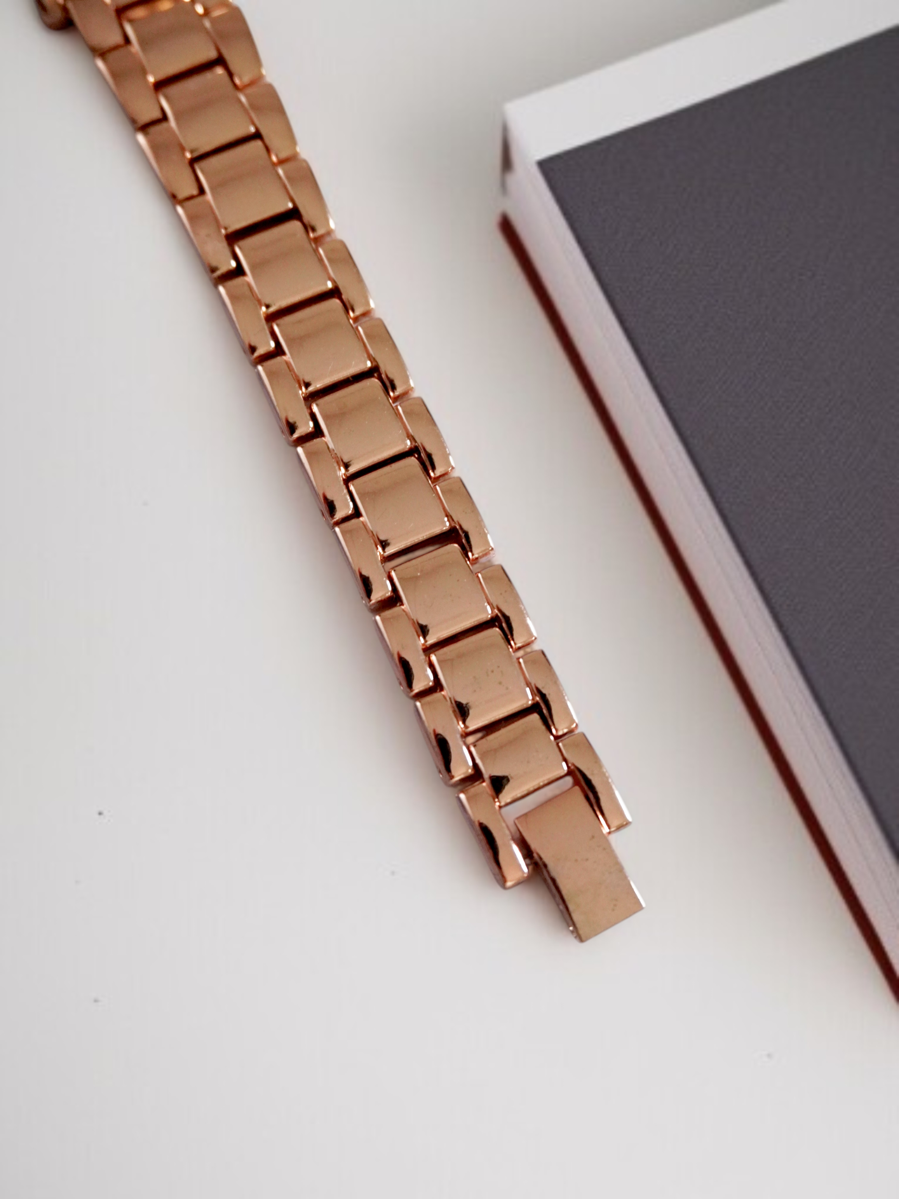 Michael Kors Women’s 34mm Rose Gold Analog Watch – Black Dial with Crystal Bezel