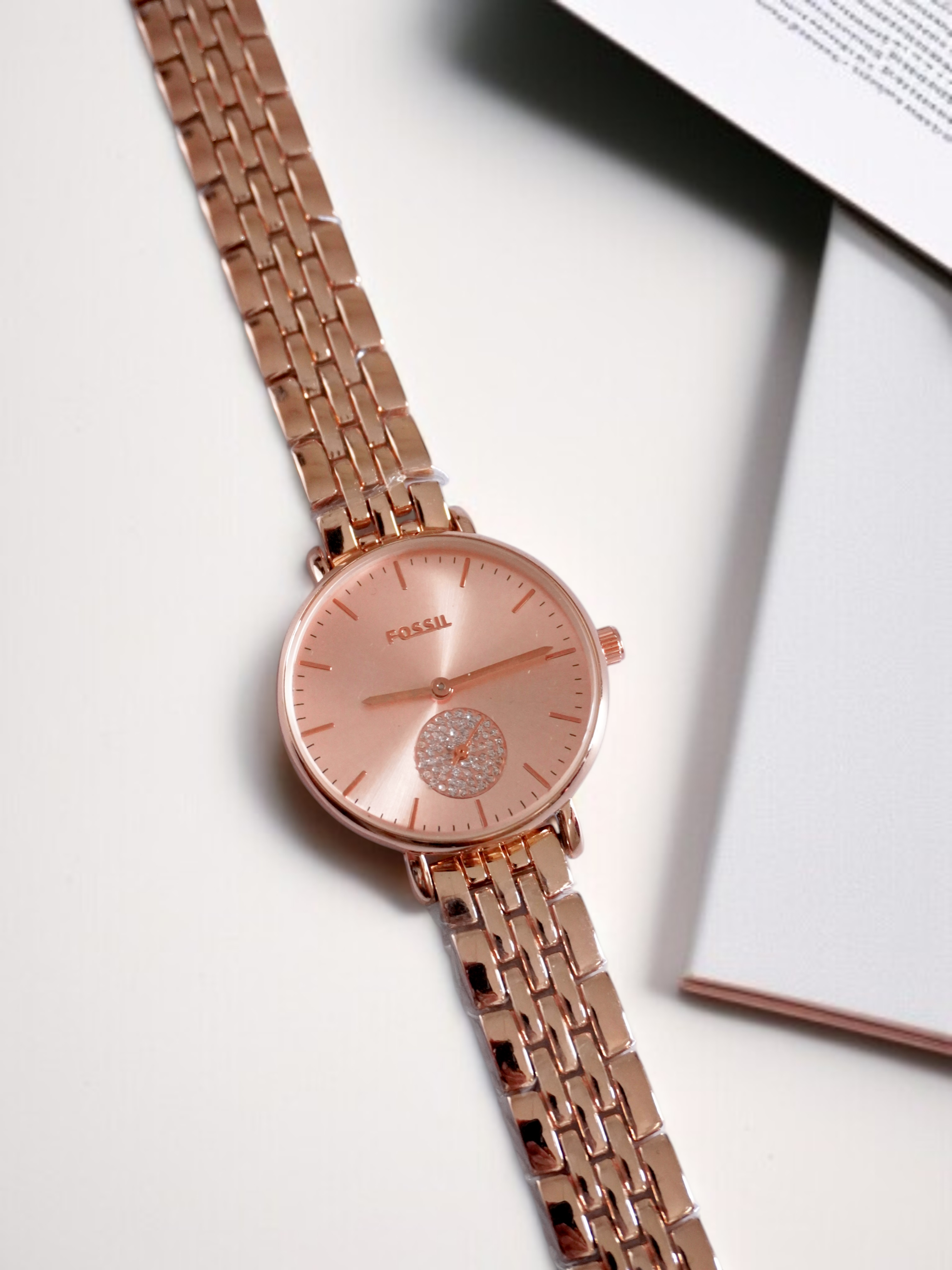 Fossil (FS552) Women’s Rose Gold Analog Watch – 34mm Classic Stainless Steel Strap