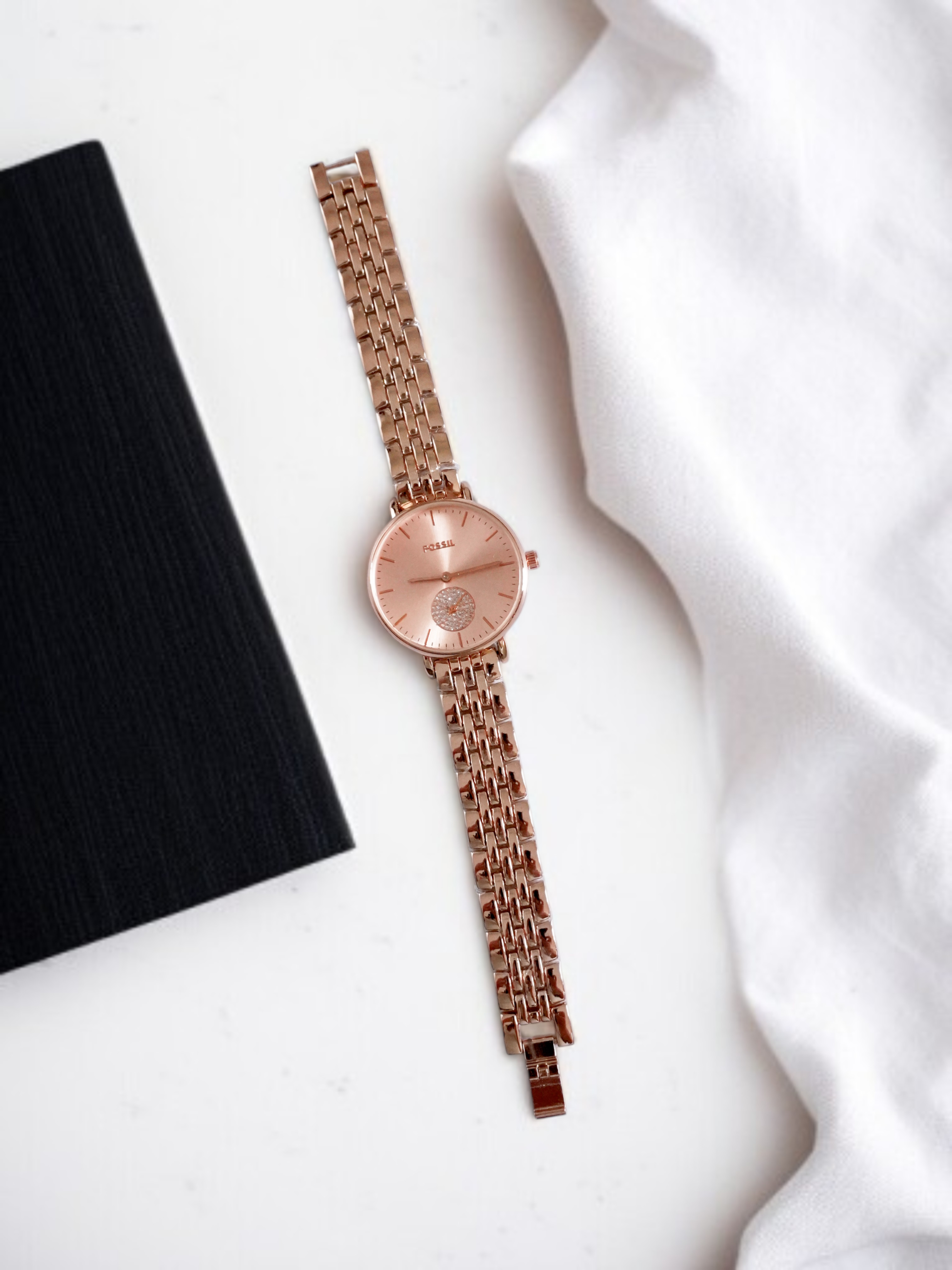 Fossil (FS552) Women’s Rose Gold Analog Watch – 34mm Classic Stainless Steel Strap